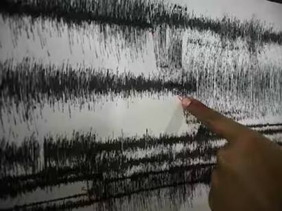 6.9-magnitude Earthquake Jolts Russia- Watch Video Watch Video: ரஷ்யாவில் சக்திவாய்ந்த நிலநடுக்கம்..விழுந்து நொறுங்கிய பொருட்கள்.. சுனாமி எச்சரிக்கையா?
