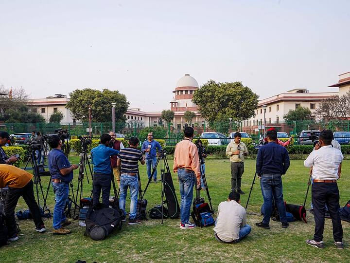 Misuse Of Central Probe Agencies ED CBI Supreme Court To Hear Plea Of 14 Opposition Congress Parties 'Misuse' Of Probe Agencies: Supreme Court To Hear Plea Of 14 Oppn Parties Today