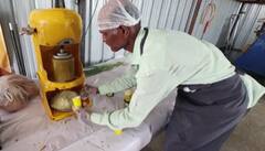 Sugarcane Kulfi : दौंडमधील ऊसाच्या कुल्फीवर नागरिक फिदा...