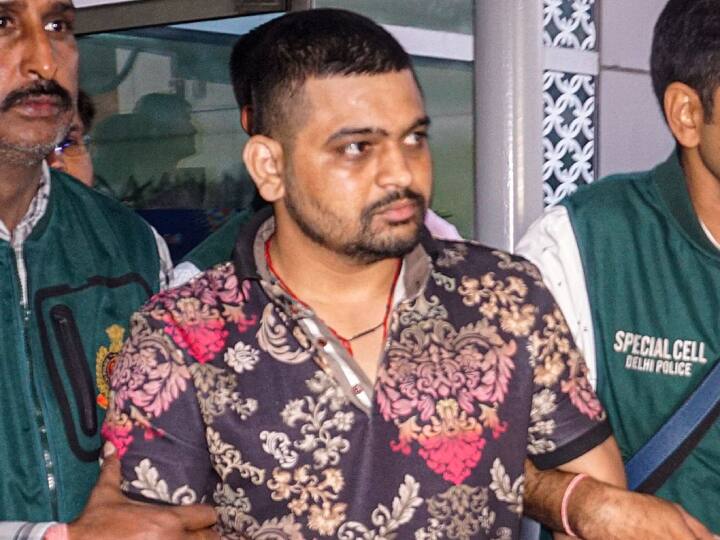 Deepak boxer had fled country on fake passport police investigation says ann Moradabad: गलत नाम और पता के साथ मैक्सिको गया था दीपक बॉक्सर, फर्जी पासपोर्ट बनाने में मदद करने वाला सिपाही सस्पेंड