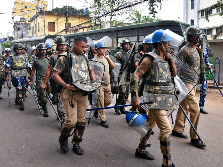 Hanuman Jayanti 2023 MHA issue advisory to states 3 companies of central security forces deployed in West Bengal 10 highlights Hanuman Jayanti 2023: रामनवमी पर हुई हिंसा के बाद सरकार अलर्ट, हनुमान जयंती को लेकर बंगाल में केंद्रीय सुरक्षाबलों की 3 कंपनियां तैनात | बड़ी बातें