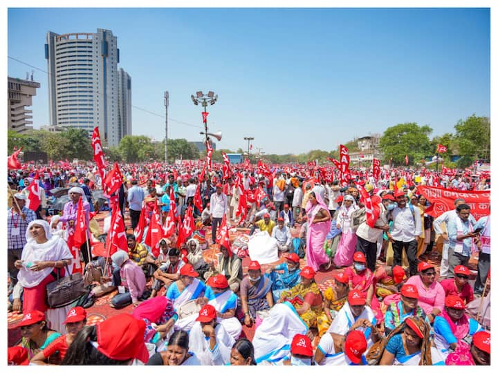 Several left-wing trade unions and farmers took out a Masdoor-Kisan Sangarsh rally in Delhi against Centre’s ‘disregard’ of their basic needs and loss of livelihood.