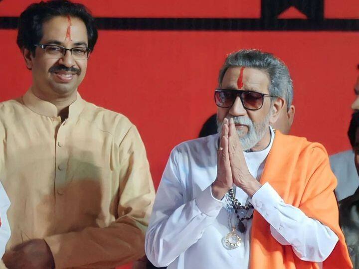 Uddhav Thackeray: उद्धव ठाकरे बाल ठाकरे के बेटे हैं. वे इस वक्त उद्धव ठाकरे गुट का नेतृत्व कर रहे हैं. उन्होंने शिवसेना के लिए कई अहम फैसले लिए हैं और पार्टी को आज जहां है वहां तक पहुंचाने में उनका अहम योगदान रहा है. वह पार्टी के समाचार पत्र