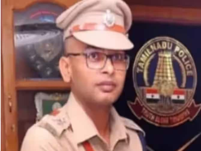 IPS Officers' Group Backs Tamil Nadu Cop Balveer Singh Accused Of Custodial Torture IPS Officers' Group Backs Tamil Nadu Cop Balveer Singh Accused Of Custodial Torture