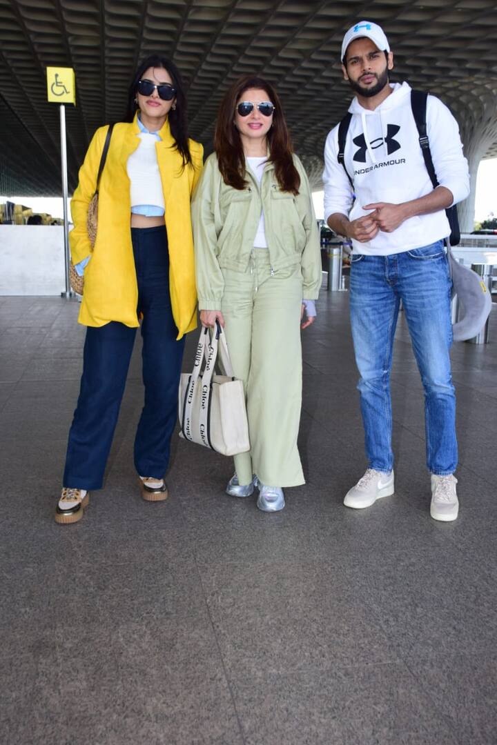 Actor Bhagyashree was also seen with her son Abhimanyu Dasani and daughter Avantika Dasani.
