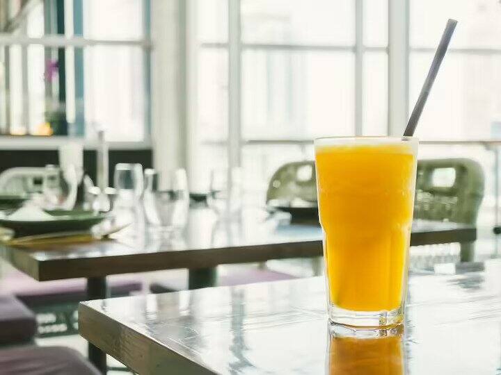 make special Mango Frooti for iftar know the recipe Ramadan Special: इफ्तार का मजा दोगुना कर देगा ये स्पेशल मैंगो फ्रूटी...यहां देखें रेसिपी