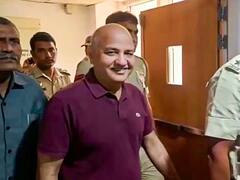 '500 जगहों पर रेड, दर्जनों लोगों से पूछताछ, लेकिन एक रुपया...', मनीष सिसोदिया के वकील ने कोर्ट में क्या कुछ कहा?