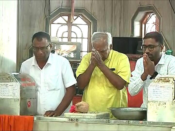 छत्रपती संभाजीनगर शहरापासून 25 किलोमीटर अंतरावर खुलताबाद हे तालुक्याचे ठिकाण असून, येथे भद्रा मारुती मंदिरात दर्शन घेण्यासाठी देशभरातील भक्त येत असतात.