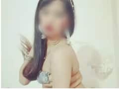 Delhi Metro Girl: दिल्ली मेट्रो में दिखीं 'उर्फी जावेद', लोगों के उड़ गए होश, आप भी देखें अनदेखी तस्वीरें