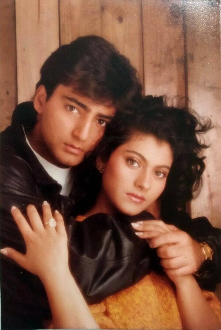 कमल सदाना ने काजोल के साथ फिल्म बेखुदी से अपना बॉलीवुड डेब्यू किया था. हालांकि उनकी निजी जिंदगी काफी ज्यादा सुर्खियों में रही और काफी दुखद भरी रही. जानकारी के लिए आपको बता दें कि एक्टर की मां सईदा खान बॉलीवुड की जानी-मानी अभिनेत्री कही जाती थी.