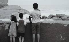 Zodiac Signs: পরস্পরকে আগলে রাখা দূর, একই মায়ের পেটে জন্মেও একে অপরকে সহ্য করতে পারেন না এই রাশির জাতকরা