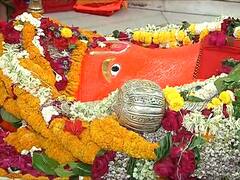 Photo : राज्यातील एकुलता एक 'निद्रिस्त अवस्थेतील मारुती', पाहा फोटो