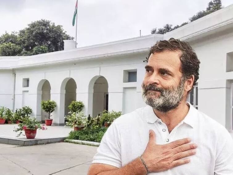 Rahul Gandhi Will Shift to Mother Sonia Gandhi House Delhi After Notice to Vacate Bungalow அரசு பங்களாவை காலி செய்ய சொல்லி நோட்டீஸ்! சோனியா வீட்டிற்கு மாறுகிறாரா ராகுல் காந்தி?