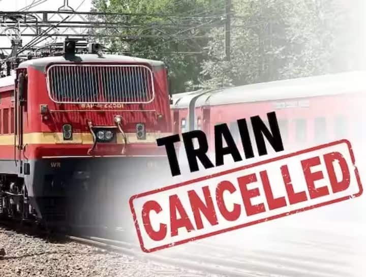 Jharkhand Kurmi Samaj protest continues for fifth day 60 trains canceled see list Train Cancelled: कुरमी समाज के विरोध प्रदर्शन ने रेल यात्रियों की बढ़ाई परेशानी! झारखंड आने वाली 60 ट्रेनें रद्द, देखें लिस्ट