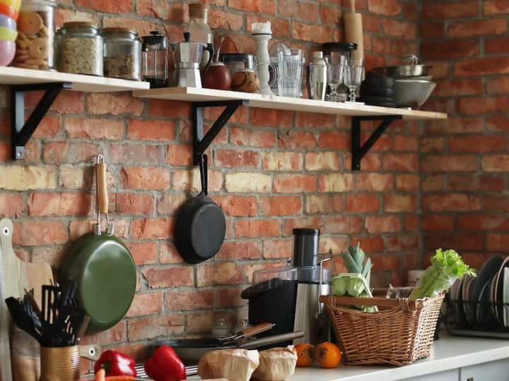 These Kitchen Items In Your Home Can Give You Cancer Disease सिर्फ खानपान का तरीका ही नहीं, किचन में रखी ये चीजें भी पैदा कर सकती हैं 'कैंसर' की बीमारी