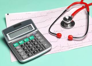 Health Insurance: স্বাস্থ্যবিমা কেনার আগে অবশ্যই মাথায় রাখুন এই ৩টি গুরুত্বপূর্ণ বিষয়, না হলে ঠকবেন