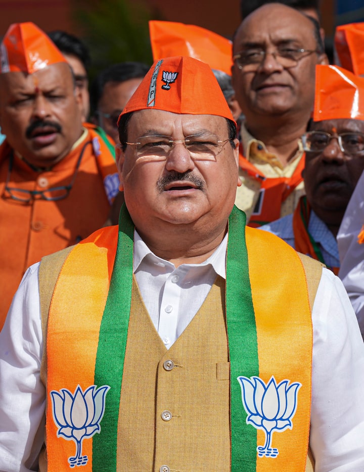 भारतीय जनता पक्षाचं पूर्वीचं नाव जनसंघ होतं, जे 1977 मध्ये जनता पक्षात विलीन झालं. 1980 मध्ये जनसंघातून बाहेर पडलेल्या नेत्यांनी अटलबिहारी वाजपेयी (Atal Bihari Vajpayee) यांच्या नेतृत्वाखाली भाजपची स्थापना केली होती.