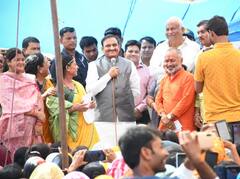 मंत्री भूपेन्द्र सिंह के आश्वासन के बाद आंगनबाड़ी कार्यकत्रियों का आंदोलन समाप्त, लाडली बहना योजना के काम में आएगी तेजी