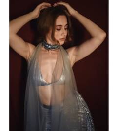 38 साल की ये एक्ट्रेस अपनी हसीन अदाओं से ढाती हैं कहर, बॉयफ्रेंड के लिए तोड़ दिया था पति से 10 साल का रिश्ता?