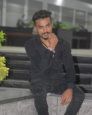 Vadodara : પુત્ર અને પત્નીને મળવા સાસરીમાં જઈ રહેલા બાઇક ચાલકનું અકસ્માતમાં મોત, CCTV આવ્યા સામે