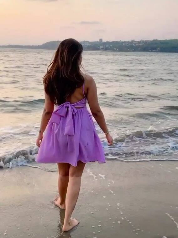 బీచ్ లో రీతూ చౌదరి- ‘జబర్దస్త్‘గా అందాల విందు