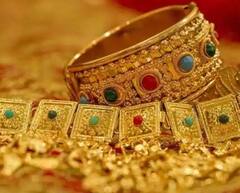 Gold Rate Today : ऐन लग्नसराईत सोन्याच्या किंमतीत विक्रमी वाढ; प्रतितोळा दर तब्बल...