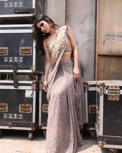 Mouni Roy Poses Gracefully In A Pastel Saree. Take A Look