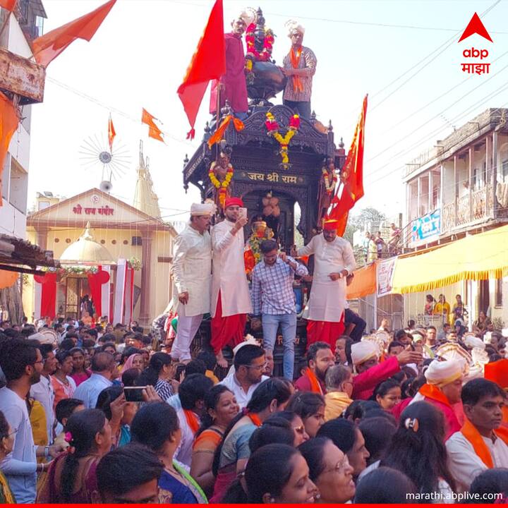 या ठिकाणी निघणाऱ्या रथ यात्रेत बजरंगबलीचा रथ ओढण्याचा मान महिलांना असून हा मान मिळवण्यासाठी शेकडो महिला दरवर्षी या ठिकाणी गर्दी करतात.