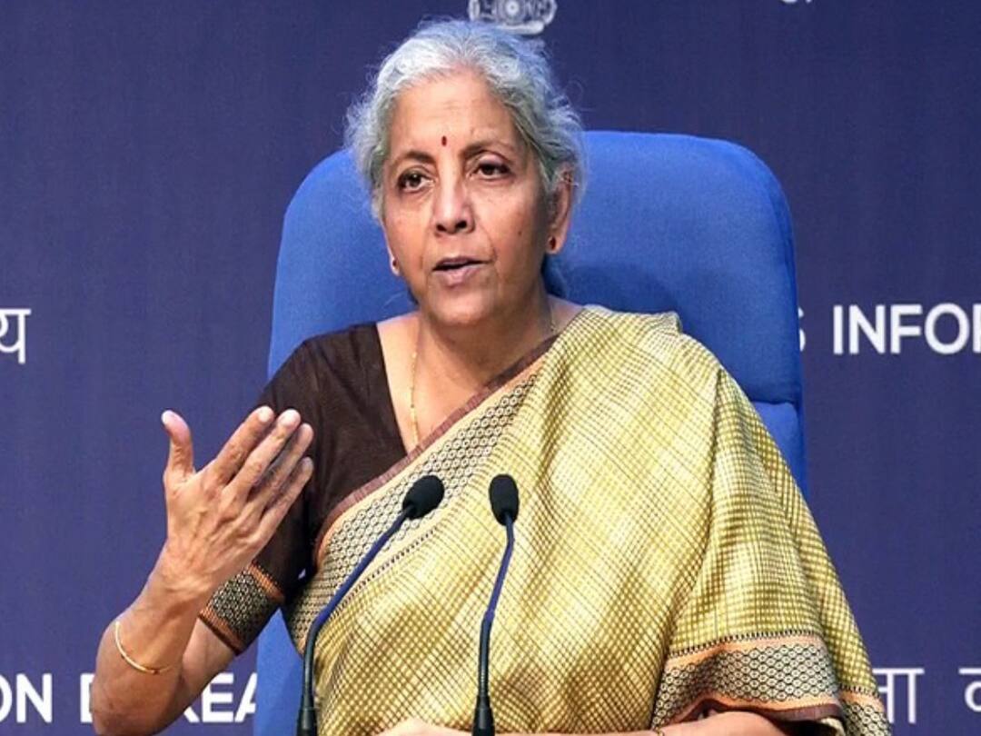 Adani Issue Repeat Offender Nirmala Sitharaman on Rahul Gandhi Adani Issue: మీ ప్రభుత్వం చేసిందేంటి? ఆ ప్రాజెక్ట్‌ని అదానీ కంపెనీకి కట్టబెట్టలేదా? - రాహుల్‌పై నిర్మలా సీతారామన్ ఫైర్