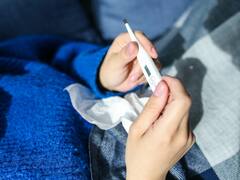 Corona And Viral Fever Symptoms: अगर आपको बुखार है तो कैसे पता चलेगा ये वायरल है या कोरोना? यहां जानें आसान सा तरीका