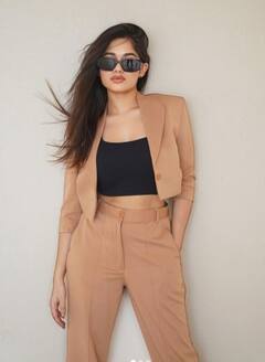 कॉलेज, पार्टी या चिल करने जाने का है प्लान तो यंग गर्ल्स के लिए जन्नत जुबेर के ये लुक्स हैं बेस्ट इंस्पिरेशन