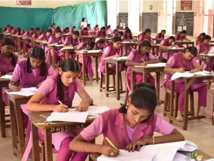 SSLC exams  begin today in Tamil Nadu and Puducherry TN 10th Public Exam: 9.76 லட்சம் பேர் எழுதும் 10 ஆம் வகுப்பு தேர்வுகள் இன்று தொடக்கம்.. தயார் நிலையில் ஏற்பாடுகள்..!