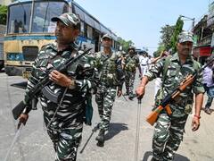 Hanuman Jayanti 2023: दिल्ली-बंगाल में कड़ी सुरक्षा के बीच मनाई गई हनुमान जयंती, देखें तस्वीरें