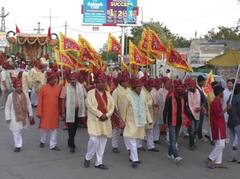 In Pics: भरतपुर में हनुमान जन्मोत्सव पर निकली भव्य शोभा यात्रा, जश्न मनाते दिखे भक्त, देखें खूबसूरत तस्वीरें
