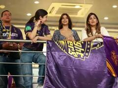 RCB के खिलाफ मैच के दौरान सुहाना खान के साथ दिखी KKR की फैन, फोटो में देखें कौन है 'मिस्ट्री गर्ल'
