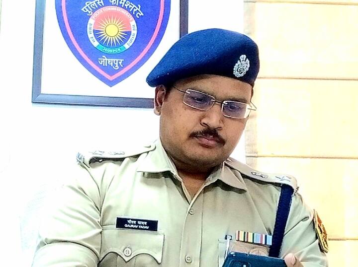 Jodhpur IPS Officer Gaurav Yadav Success Story IIT Graduate Left Corporate Job to Crack UPSC Exam ANN Jodhpur: IPS गौरव यादव की कहानी, IIT के बाद कॉरपोरेट जॉब छोड़कर शुरू की UPSC की तैयारी, ऐसे मिली सफलता