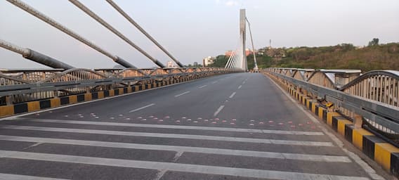 Durgamcheruvu Cable Bridge Closed |వాహనాల రాకపోకలు ఎందుకు నిలిపివేశారు..? | ABP Desam