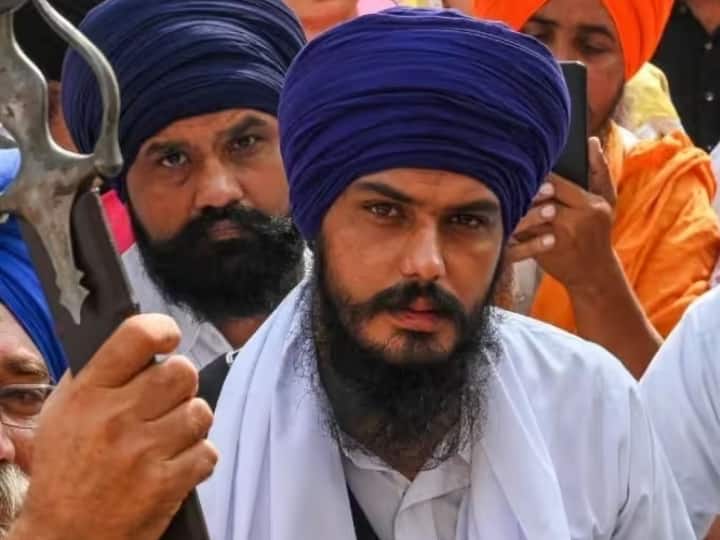 amritpal singh case nepal police joins india for absonding khalistani radical Amritpal Singh Case: अमृतपाल की तलाश में शामिल हुई नेपाल पुलिस, चप्पा-चप्पा छान रही, बोले- यहां आया तो...