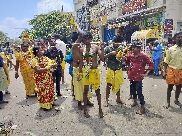 Madurai: மதுரையில் பங்குனித் திருவிழா: பறவை காவடி, தேர் காவடி, பால்காவடி - நேர்த்திக்கடன் செலுத்திய 15 ஆயிரம் பக்தர்கள்..!