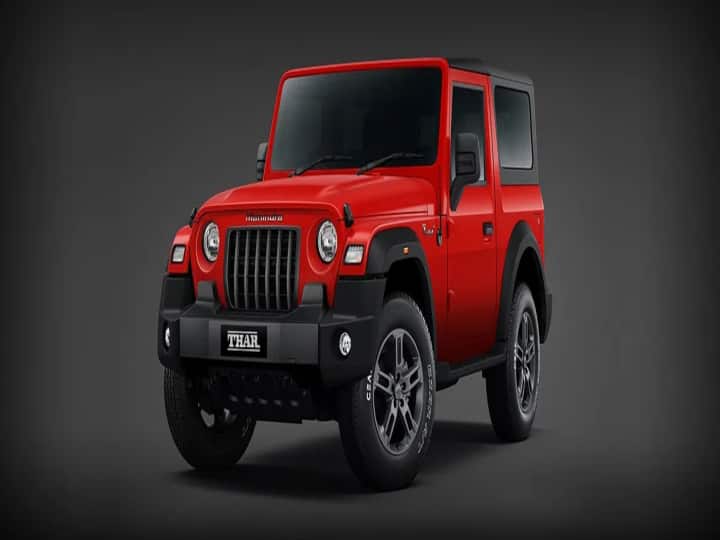 पांचवे नंबर पर महिंद्रा थार है. कंपनी इसके 4X4 वेरिएंट पर 40,000 रुपये तक का कैश डिस्काउंट ऑफर कर रही है.