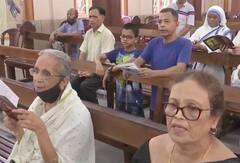 Good Friday: ગુડ ફ્રાઈડે નિમિત્તે ચર્ચમાં શ્રદ્ધાળુઓએ કરી પ્રાર્થના, જુઓ તસવીરો