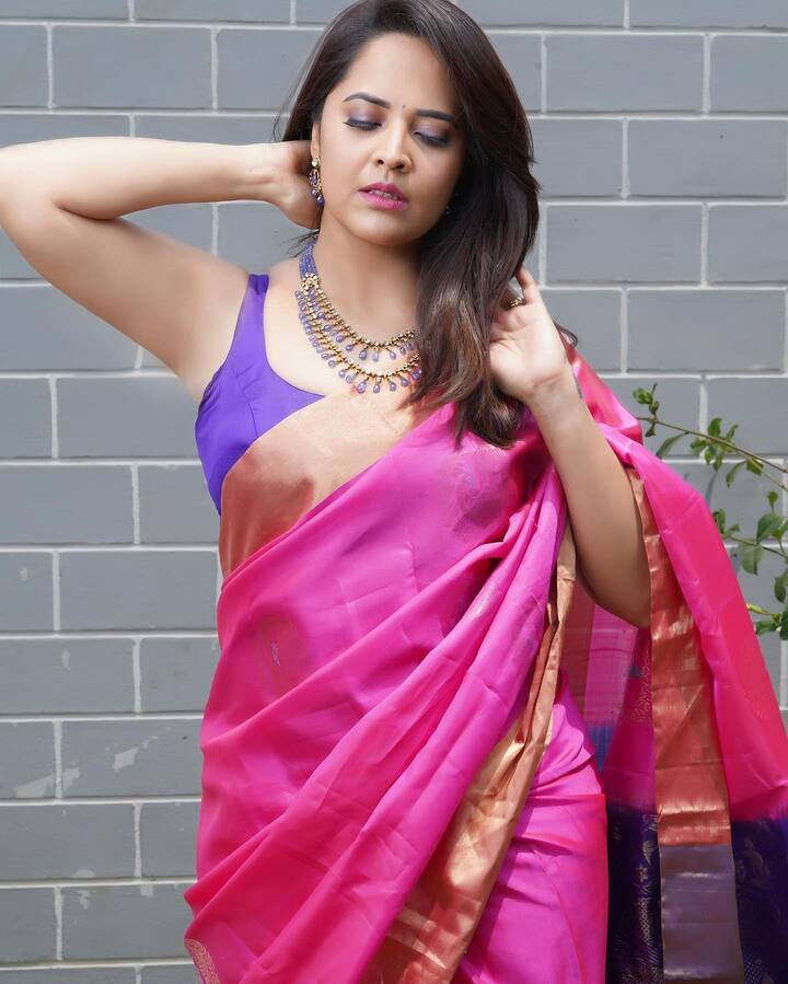 అనసూయ లేటెస్ట్ శారీ ఫొటోలు - Image Credit: Anasuya Bhardwaj/Instagram