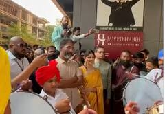 Ghar Banduk Biryani : पुण्यात नागराज मंजुळेंनी धरला हलगीवर ठेका; घर बंदुक बिरयानीचं प्रमोशन जोरात