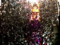 Ambabai : अलोट गर्दीत पार पडला अंबाबाईचा रथोत्सव; नव्या रथातून पहिलाच रथोत्सव