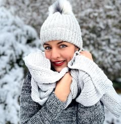 Celina Jaitly: चाहत्यानं सोशल मीडियावर केलं प्रपोज; सेलिना जेटली म्हणाली...