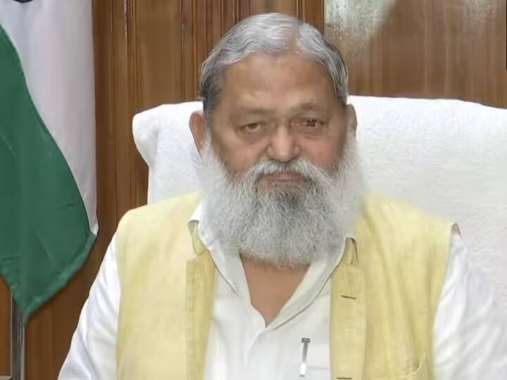 Coronavirus Cases in Haryana 7 April Home Minister Anil Vij says mask Mandatory Coronavirus Cases: हरियाणा में कोरोना को लेकर नई गाइडलाइन, बढ़ते मामलों के बीच गृह मंत्री अनिल विज ने दिया ये निर्देश