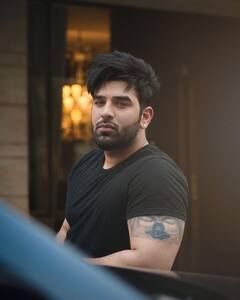 Mahira Sharma संग ब्रेकअप के बीच Paras Chhabra ने मुंबई में खरीदा शानदार घर, शेयर की गृह प्रवेश की तस्वीरें