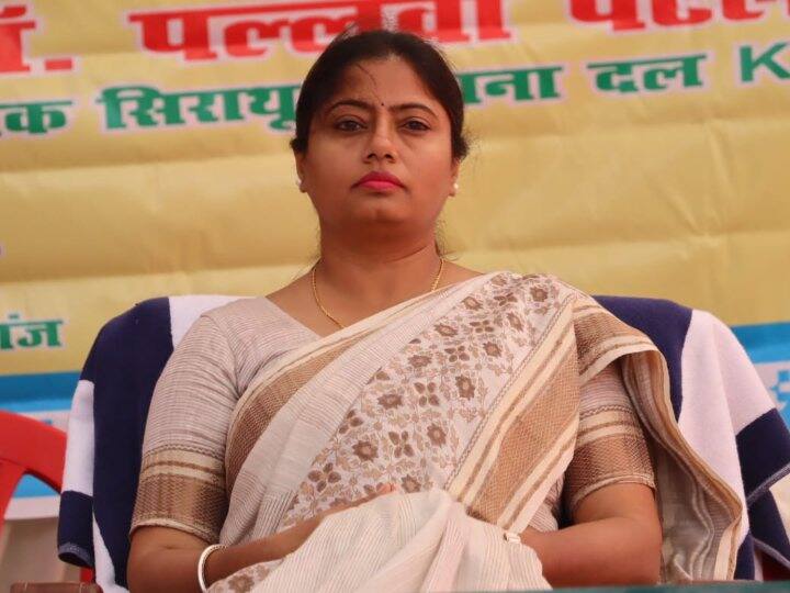 Pallavi Patel sp mla house arrest amid Amit Shah visit to Kaushambi UP Politics: अमित शाह के दौरे के बीच केशव प्रसाद मौर्य को हराने वाली विधायक हाउस अरेस्ट, जानें- कब छोड़ा जाएगा?