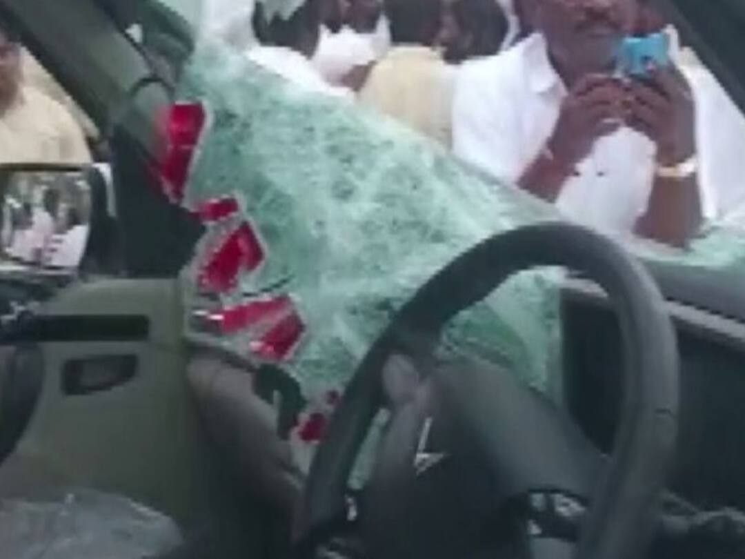 Karnataka Polls: Sec 144 Imposed In Yadgir District After Clash Between BJP and Cong Supporters Karnataka Polls: Sec 144 Imposed In Yadgir District After Clash Between BJP and Cong Supporters