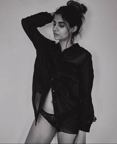 Shreya dhanwanthary: બ્લેક બિકિનીમાં શ્રેયાનો જોવા મળ્યો હોટ અંદાજ, કાતિલ ફિગર જોઈ ચાહકો દંગ